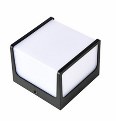 Светильник светодиодный фасадный CUBE настенный