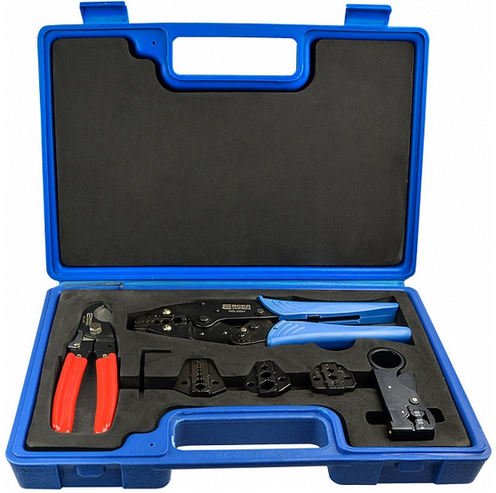 LY05H-5A2 набор инструментов в чемоданчике