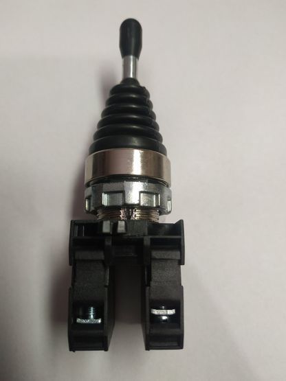 Кнопка-джойстик CM101DJ21 2-х позиціона без фіксації 2НО IP65 EMAS