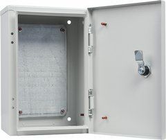 Корпус металевий з панеллю 30*20*15, IP31, навісний UBox
