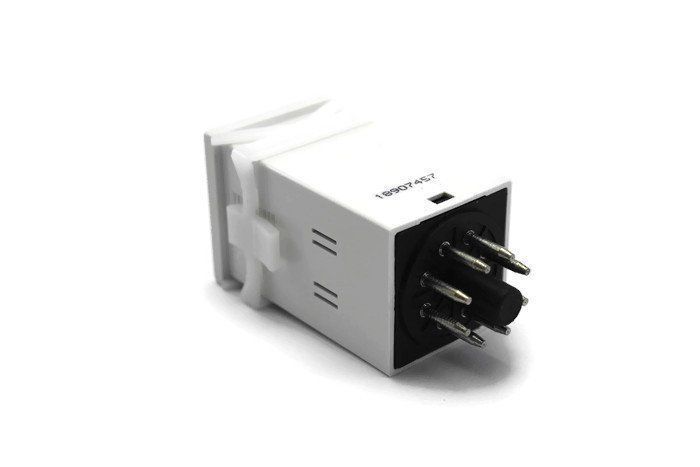 Амперметр програмируемый RDA1A цифровой щитовой 1-999А 230В (1 перекл. контакт) EMAS