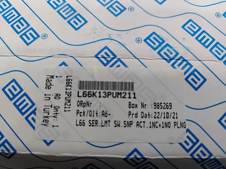 Кінцевий вимикач L66K13PUM211 IP67 міні EMAS